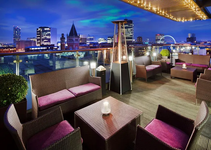 Doubletree By Hilton Manchester Piccadilly
